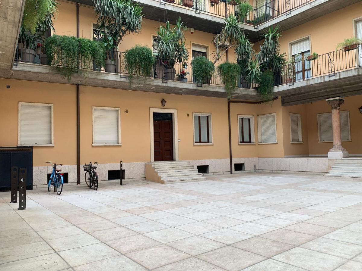 Un Nido Sull'Arena - Royal Welcome Verona Buitenkant foto